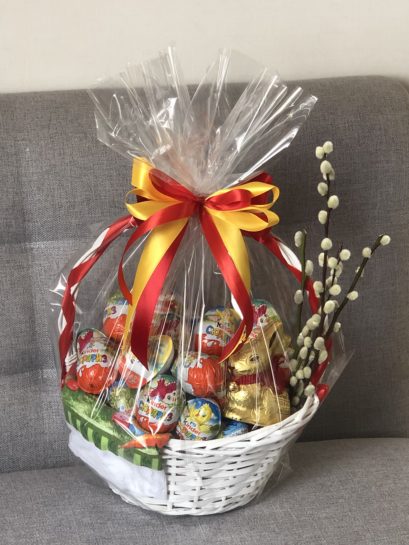 Корзина с Kinder "Пасхальная"