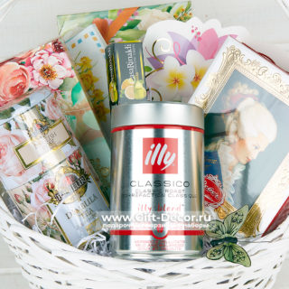 Подарочная корзина “Primavera”