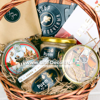 Подарочная корзина “Марк”