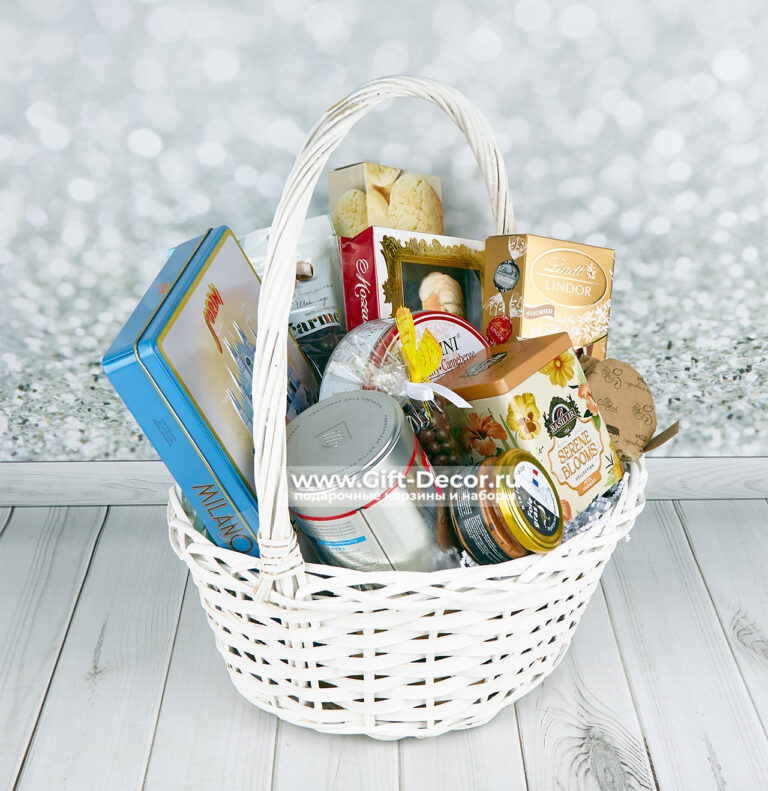 VIP подарочная корзина на 8 марта купить | Эксклюзивный набор Sorini Milano, Reber Mozart, кофе Illy и фуагра | Gift-Decor.ru VIP подарочная корзина на 8 марта купить | Эксклюзивный набор Sorini Milano, Reber Mozart, кофе Illy и фуагра | Gift-Decor.ru