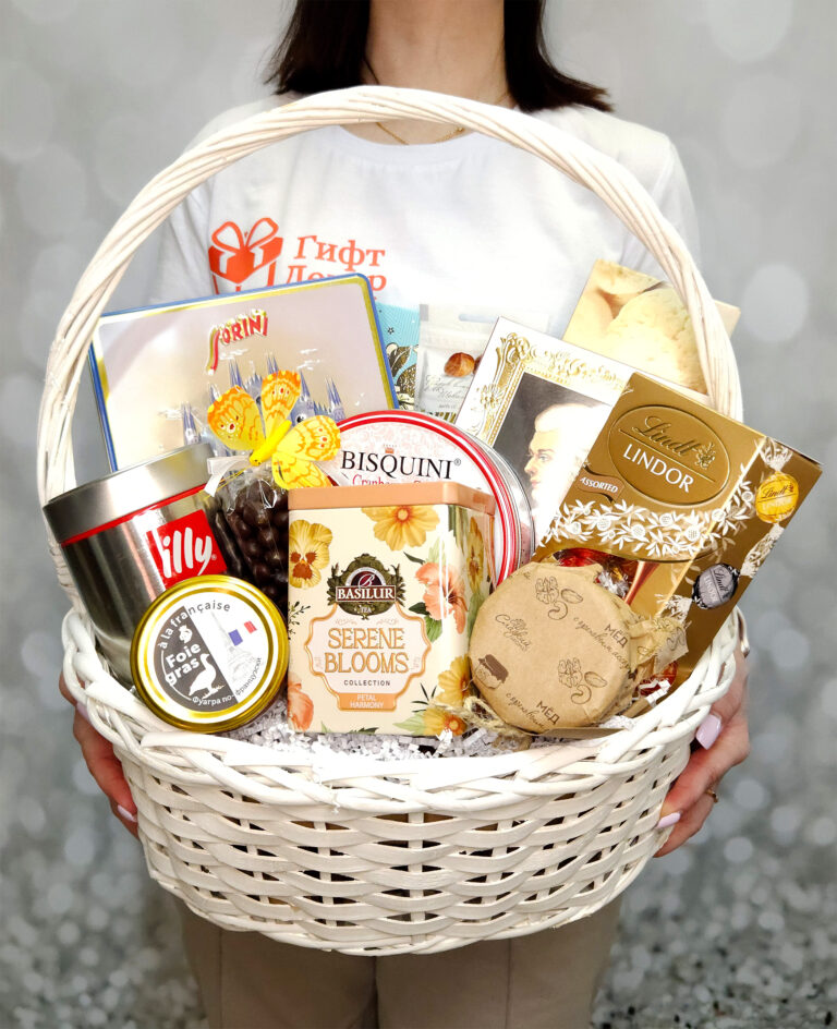 VIP подарочная корзина на 8 марта купить | Эксклюзивный набор Sorini Milano, Reber Mozart, кофе Illy и фуагра | Gift-Decor.ru VIP подарочная корзина на 8 марта купить | Эксклюзивный набор Sorini Milano, Reber Mozart, кофе Illy и фуагра | Gift-Decor.ru