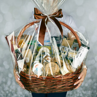 Элитная мясная корзина «Для Руководителя» | Дичь, икра, деликатесы | Gift-Decor