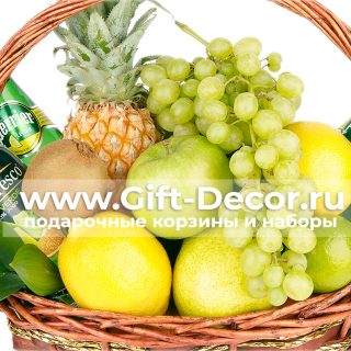 Подарочная корзина “Perrier”