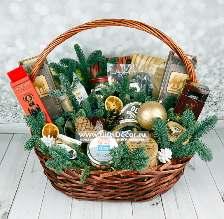 Новогодняя гастрономическая корзина «Царская трапеза»