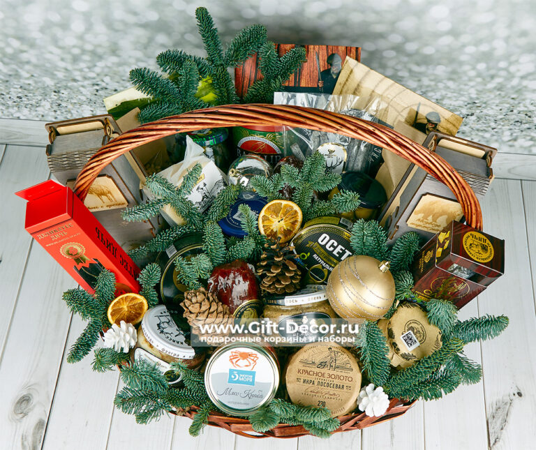 Новогодняя гастрономическая корзина «Царская трапеза»