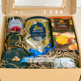 Box из сладостей и чая “Richard”