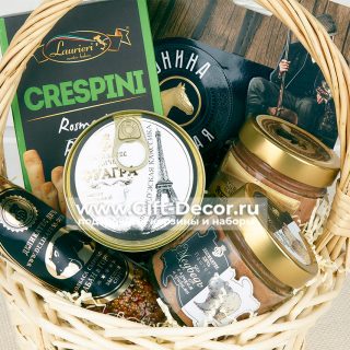 Подарочная корзина "Охотник"