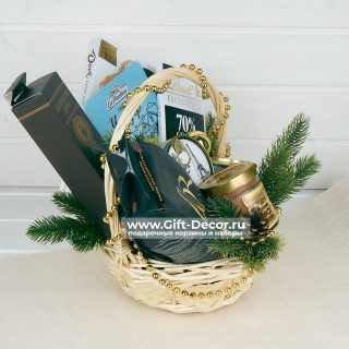 Новогодняя корзина “Дикарь”