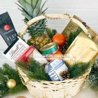 Новогодняя корзина “Закуска”