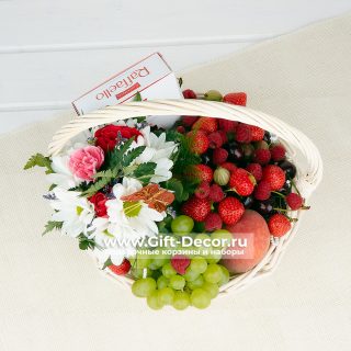 Фруктовая корзина “Марина”