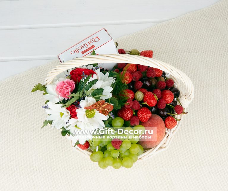 Фруктовая корзина “Марина”