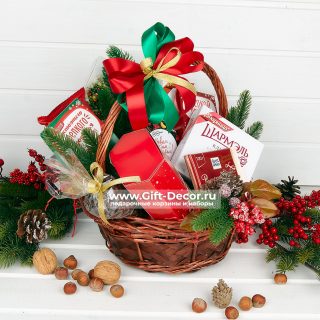 Новогодняя корзина “С чаем”