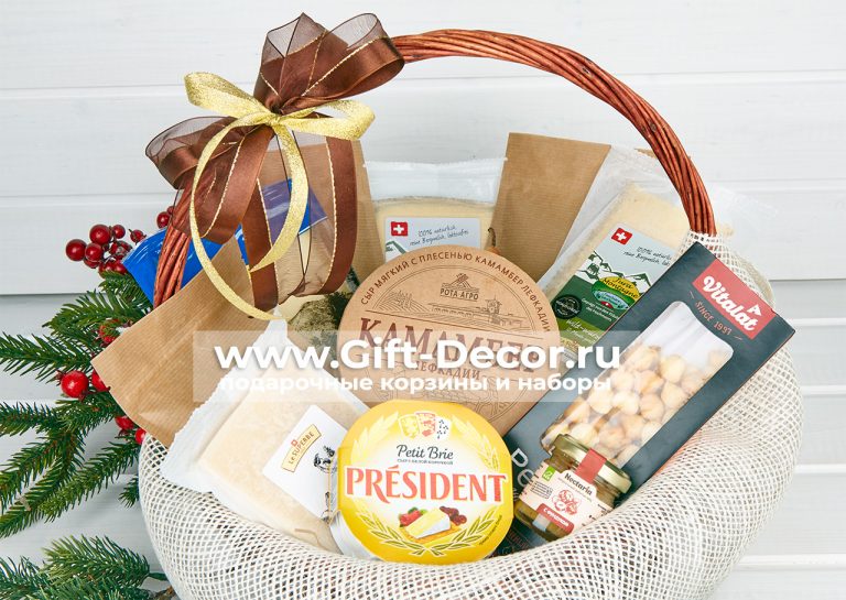 Подарочная корзина “Сыры Швейцарии”