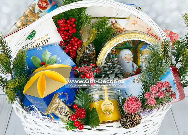 Новогодняя корзина “Зимний сад”