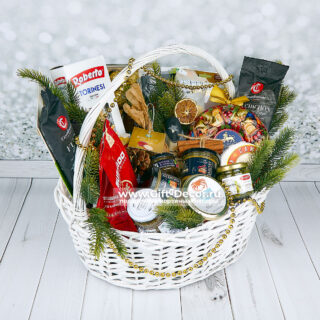 Новогодняя корзина “Парад вкуса”