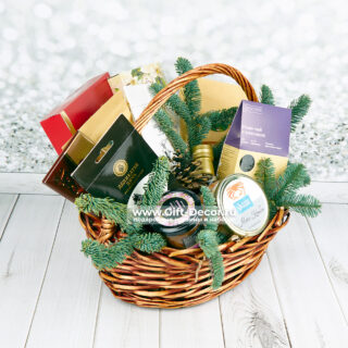 Корзина «Российские угодья» — Аутентичный подарок с дарами природы Корзина «Российские угодья» — Аутентичный подарок с дарами природы