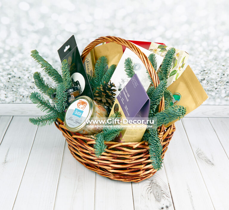 Корзина «Российские угодья» — Аутентичный подарок с дарами природы Корзина «Российские угодья» — Аутентичный подарок с дарами природы