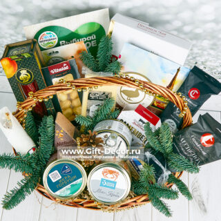 Гастрономическая корзина «Малевич» с крабом и икрой | Подарочный набор для гурманов | gift-decor.ru Гастрономическая корзина «Малевич» с крабом и икрой | Подарочный набор для гурманов | gift-decor.ru