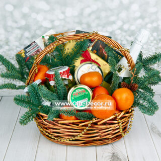 Новогодняя корзина «Праздник без забот» | Готовый гастрономический подарок Новогодняя корзина «Праздник без забот» | Готовый гастрономический подарок