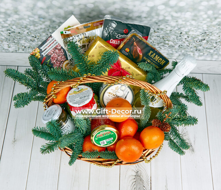 Новогодняя корзина «Праздник без забот» | Готовый гастрономический подарок Новогодняя корзина «Праздник без забот» | Готовый гастрономический подарок