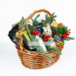 Подарочная корзина Сияние зимнего гастронома с хамоном, крабом и сырами на Новый год Подарочная корзина Сияние зимнего гастронома с хамоном, крабом и сырами на Новый год