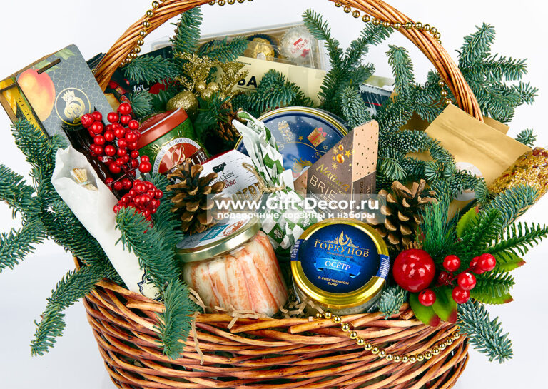 Подарочная корзина Сияние зимнего гастронома с хамоном, крабом и сырами на Новый год Подарочная корзина Сияние зимнего гастронома с хамоном, крабом и сырами на Новый год