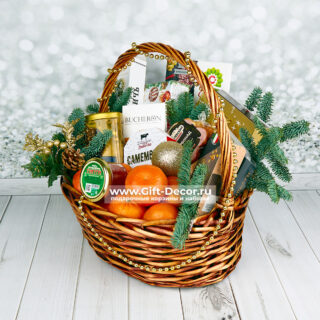 Гастрономическая корзина «Ёлки-Иголки» | Подарок на Новый год с деликатесами Гастрономическая корзина «Ёлки-Иголки» | Подарок на Новый год с деликатесами