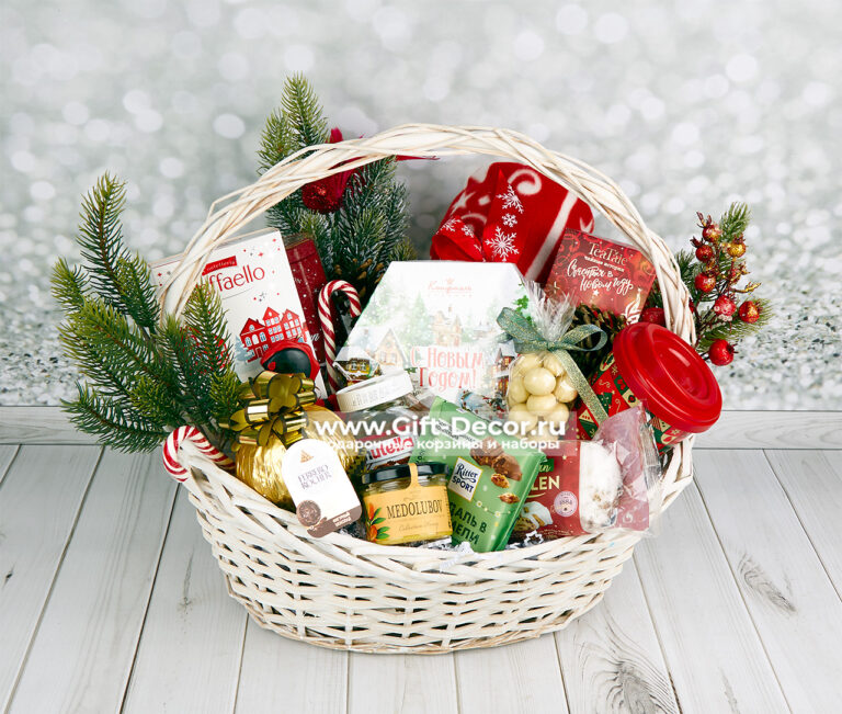 Новогодний подарок с пледом «Ferrero» – Создайте настроение уюта и сладкого наслаждения