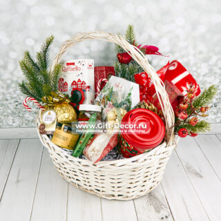 Новогодний подарок с пледом «Ferrero» – Создайте настроение уюта и сладкого наслаждения