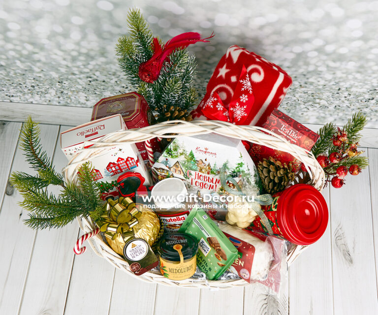 Новогодний подарок с пледом «Ferrero» – Создайте настроение уюта и сладкого наслаждения