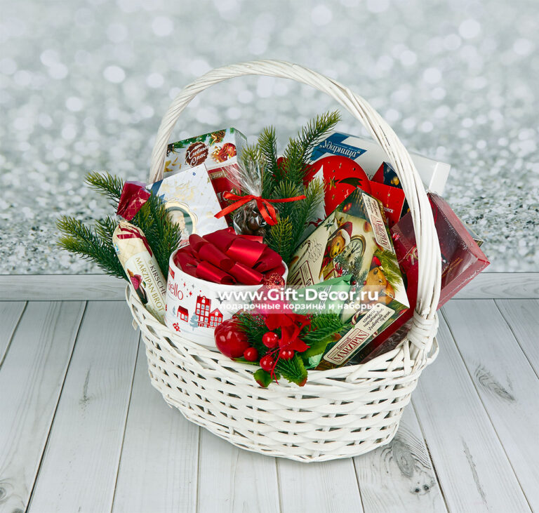 Корзина Огниво на Новый год 2026 с конфетами | Подарочная корзина сладостей