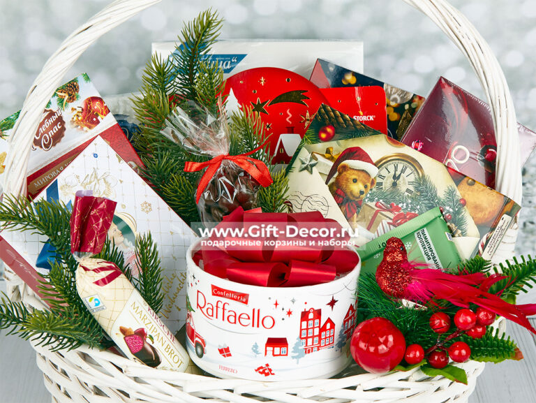 Корзина Огниво на Новый год 2026 с конфетами | Подарочная корзина сладостей