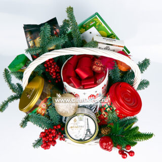 Подарочная корзина «Уютная зима» | Французский новогодний подарок с фуагрой | Доставка Подарочная корзина «Уютная зима» | Французский новогодний подарок с фуагрой | Доставка