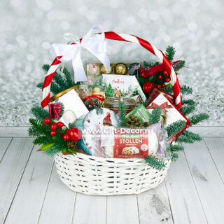 Новогодняя корзина «Сладкая метель» с конфетами, кофе и чаем | Подарок 2026 Новогодняя корзина «Сладкая метель» с конфетами, кофе и чаем | Подарок 2026