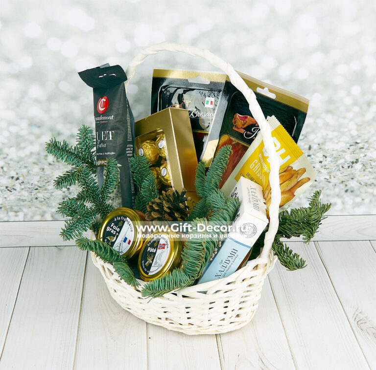 Купить корзину «Фуэт и паштет» | Гастрономический подарок на Новый год | Фуа-гра, хамон | Gift-Decor.ru