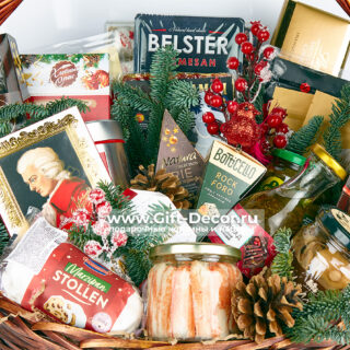Новогодняя корзина «Роскошь праздника» | Элитный гастрономический набор 2024 Новогодняя корзина «Роскошь праздника» | Элитный гастрономический набор 2024