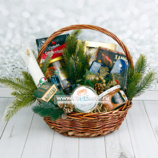 Новогодняя корзина Пир у Зимы с крабом фуагра хамоном Гастрономический подарок на Новый год 2026 сыры Дор Блю Рокфор Корпоративный подарок партнерам краб фуагра паштет