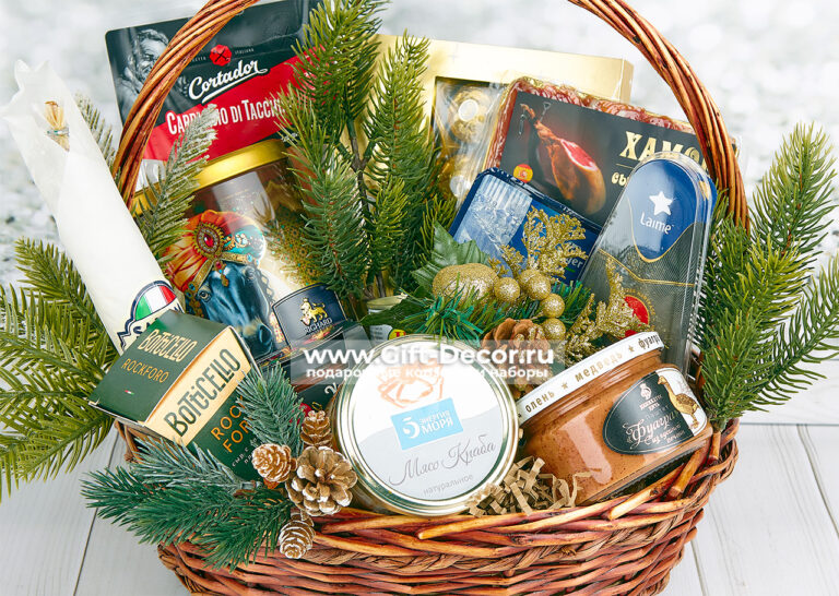 Новогодняя корзина «Пир у Зимы» с крабом и фуагра | Подарок 2026 Новогодняя корзина «Пир у Зимы» с крабом и фуагра | Подарок 2026