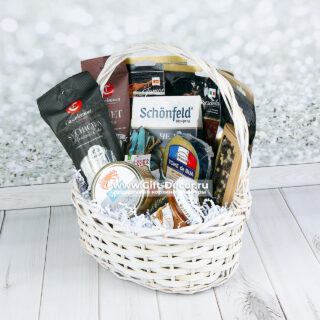 Корзина деликатесов «С крабом» Корзина деликатесов «С крабом»