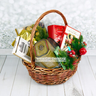 Корпоративный подарок на Новый год 2026 «Подарок от Санты» | Gift-Decor Корпоративный подарок на Новый год 2026 «Подарок от Санты» | Gift-Decor