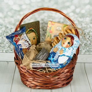 Подарочная корзина «Русское чаепитие»